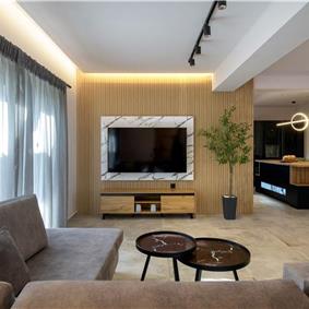 4 bedroom villa with pool, Chalikounas, sleeps 8